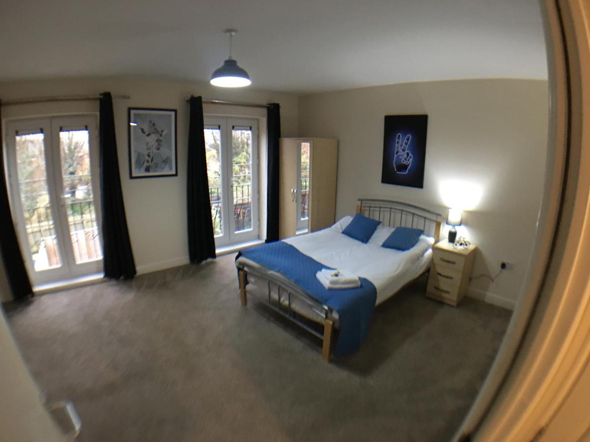 Very Large House, 6 Beds, 4 Bedrooms, 3 Bathrooms, 5 Smart Tv'S & Van Parking Boston Exterior foto